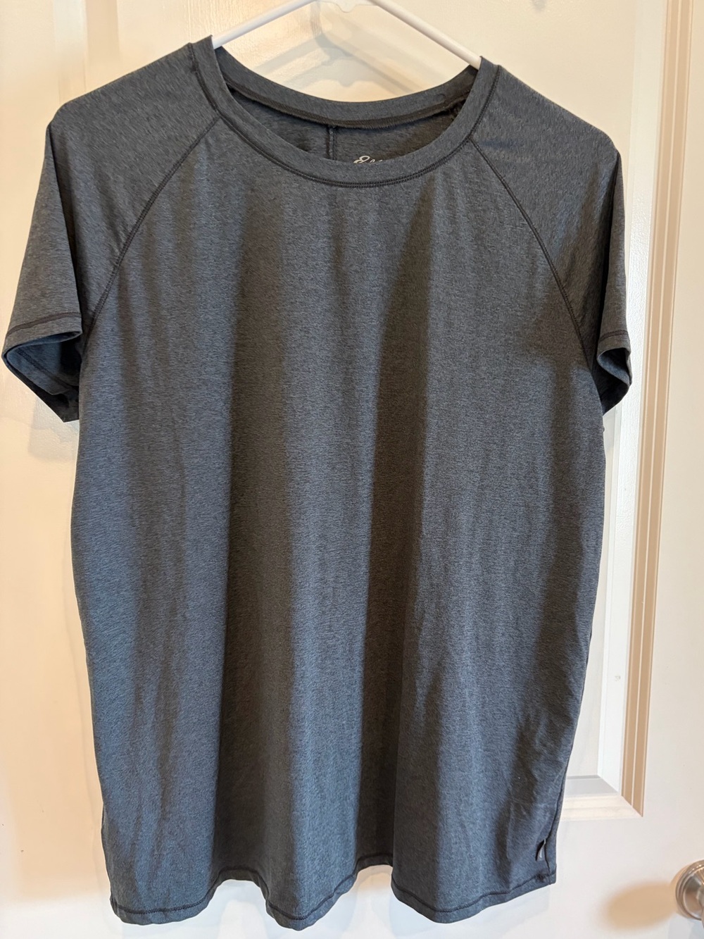 Eddie Bauer Short-Sleeve Workout Tee in Charcoal Gray